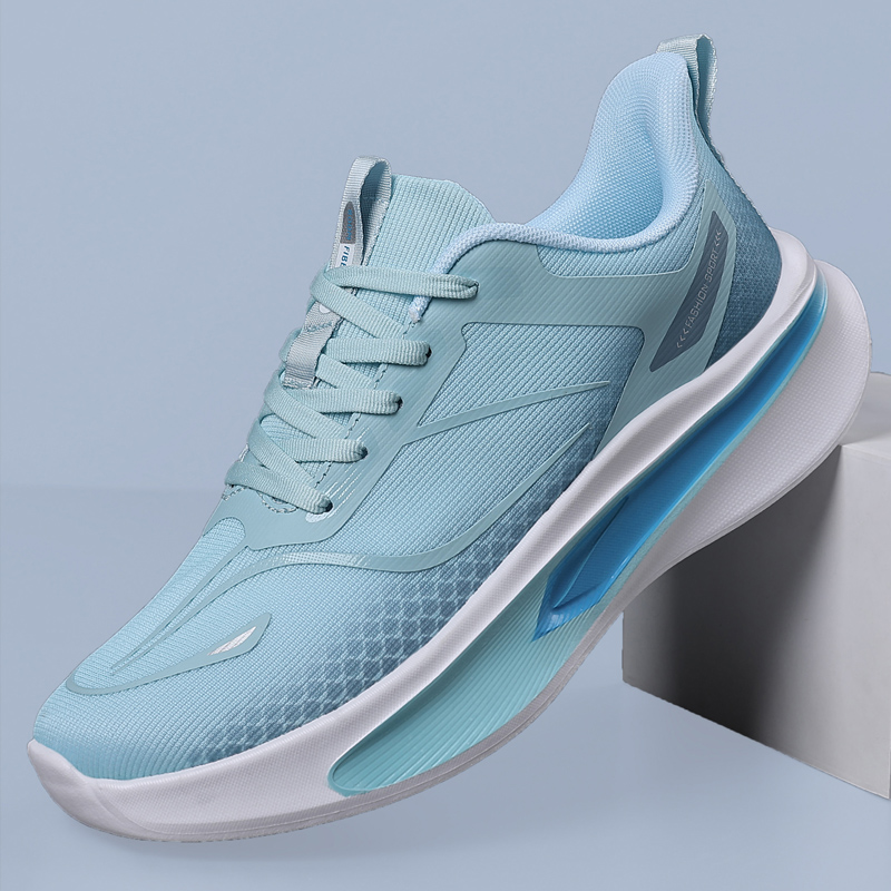 College Weekend Sneakers, Flex - Outdoor Sportsman Group avis et prix